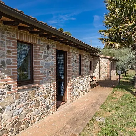 Agriturismo Podere Toscano Gospodarstwo agroturystyczne